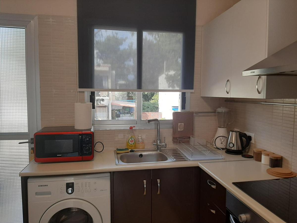 Maya*S Comfortable Apartment! Paphos Exteriör bild